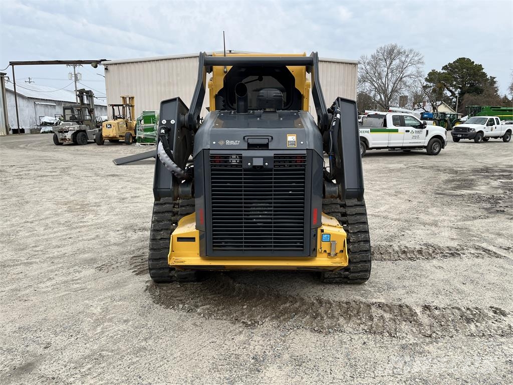 John Deere 331G Mininakladače