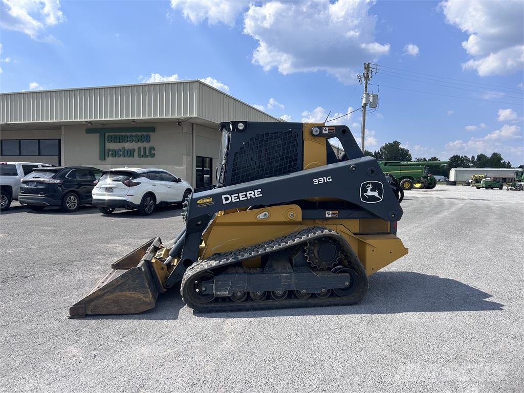 John Deere 331G Mini nakladalci