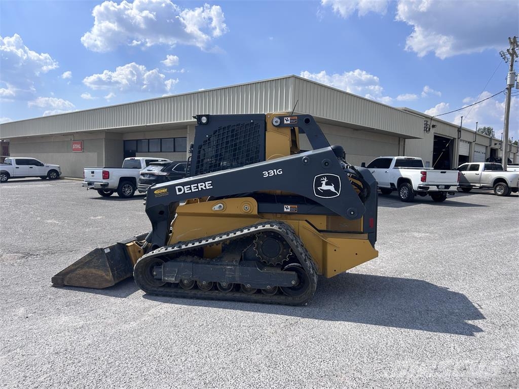 John Deere 331G Mini nakladalci
