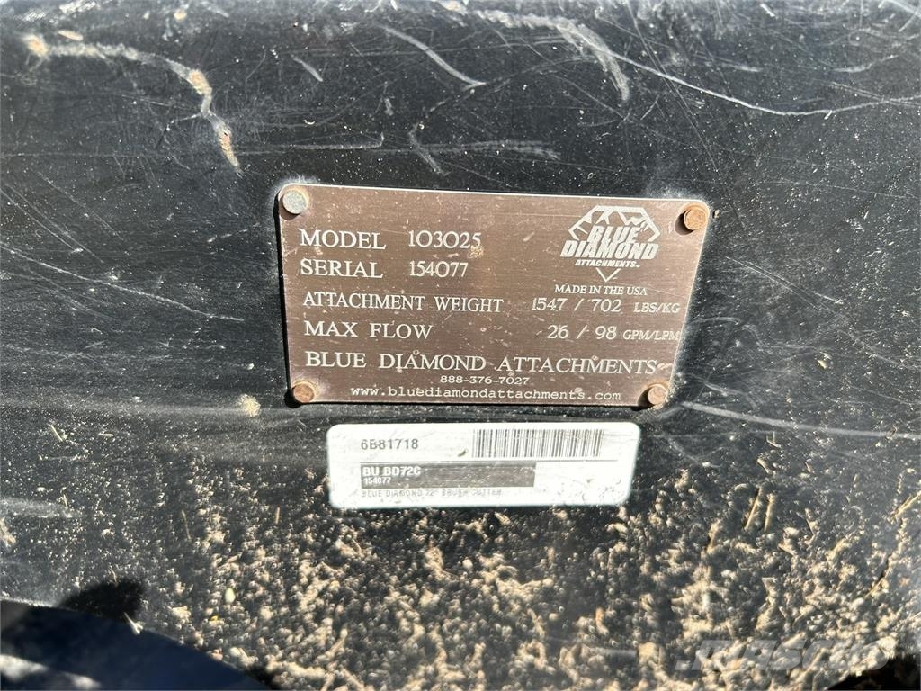John Deere 331G 小型裝載機