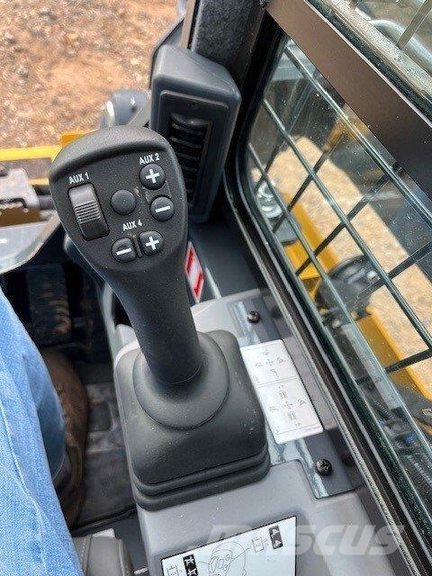 John Deere 333 P Minilader