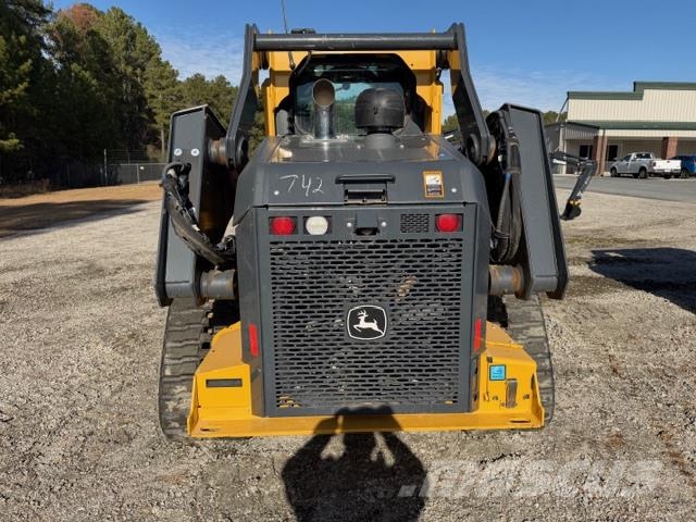 John Deere 333G Mininakladače