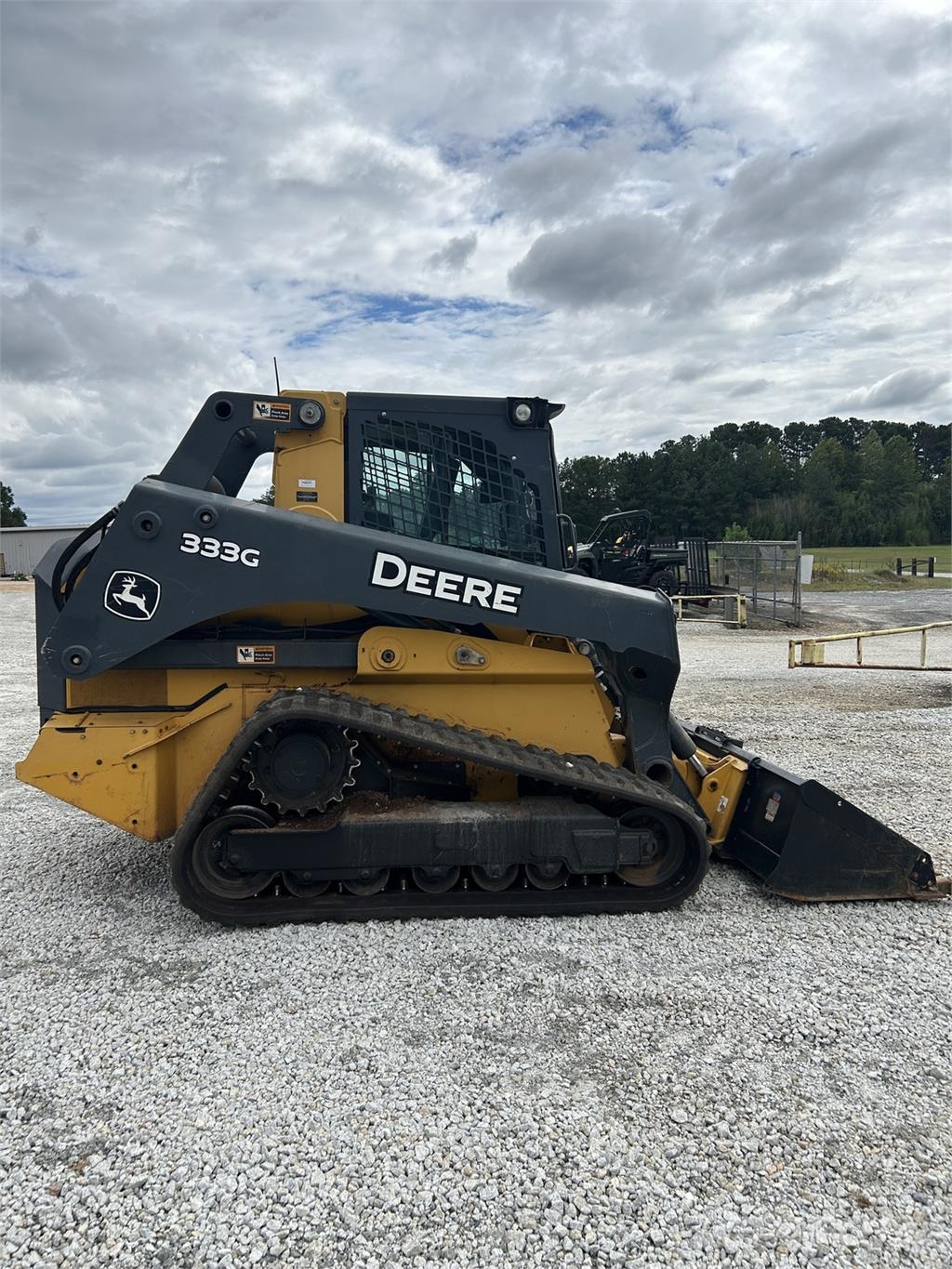 John Deere 333G Mini nakladalci