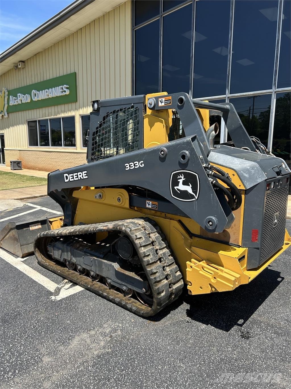 John Deere 333G Miniladers