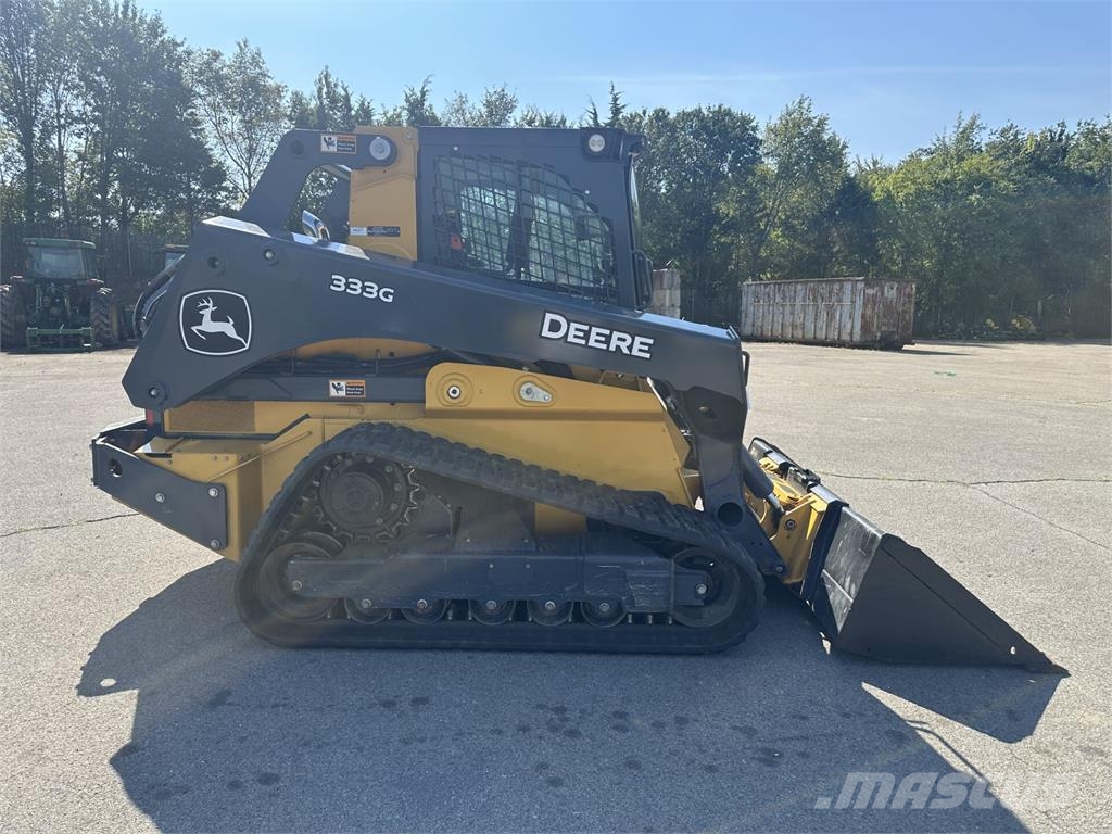 John Deere 333G Малі навантажувачі