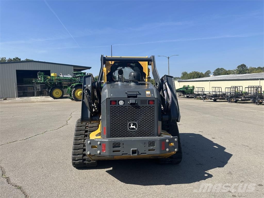 John Deere 333G Малі навантажувачі