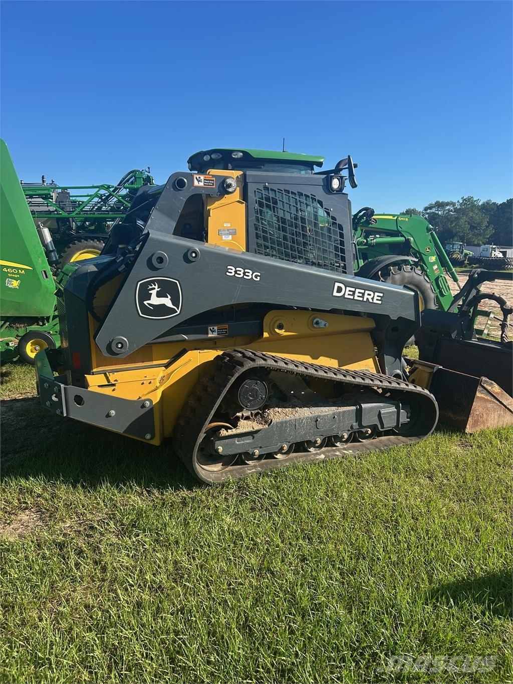 John Deere 333G Mini homlokrakodók