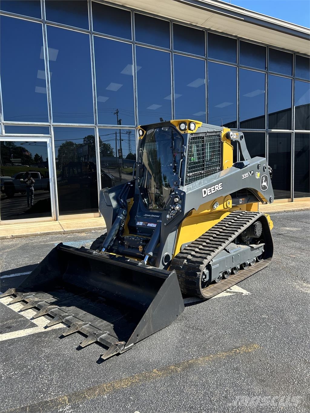 John Deere 335 P Minicargadoras