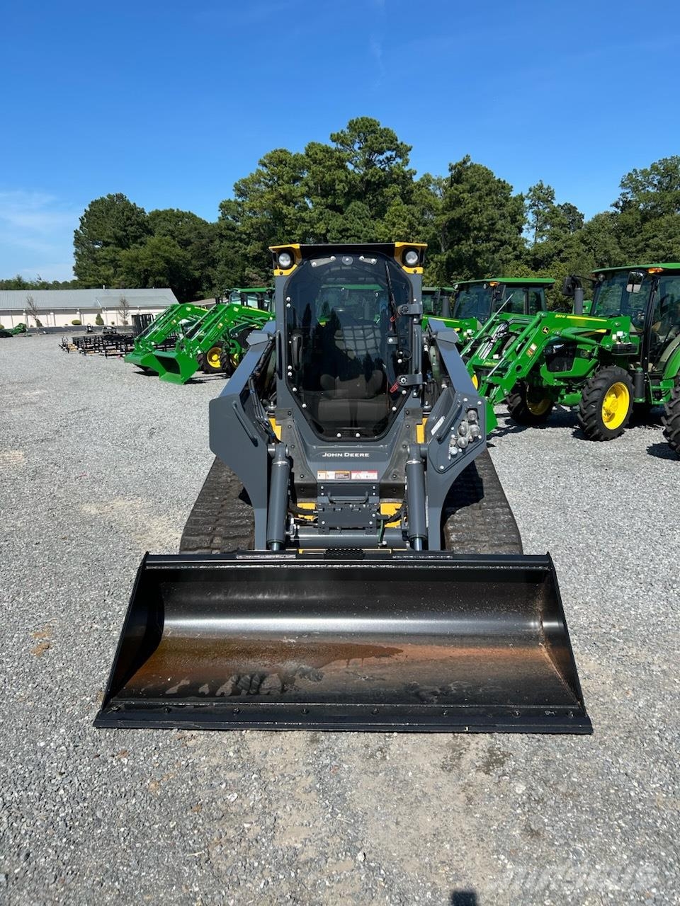 John Deere 335 P Mini loaders