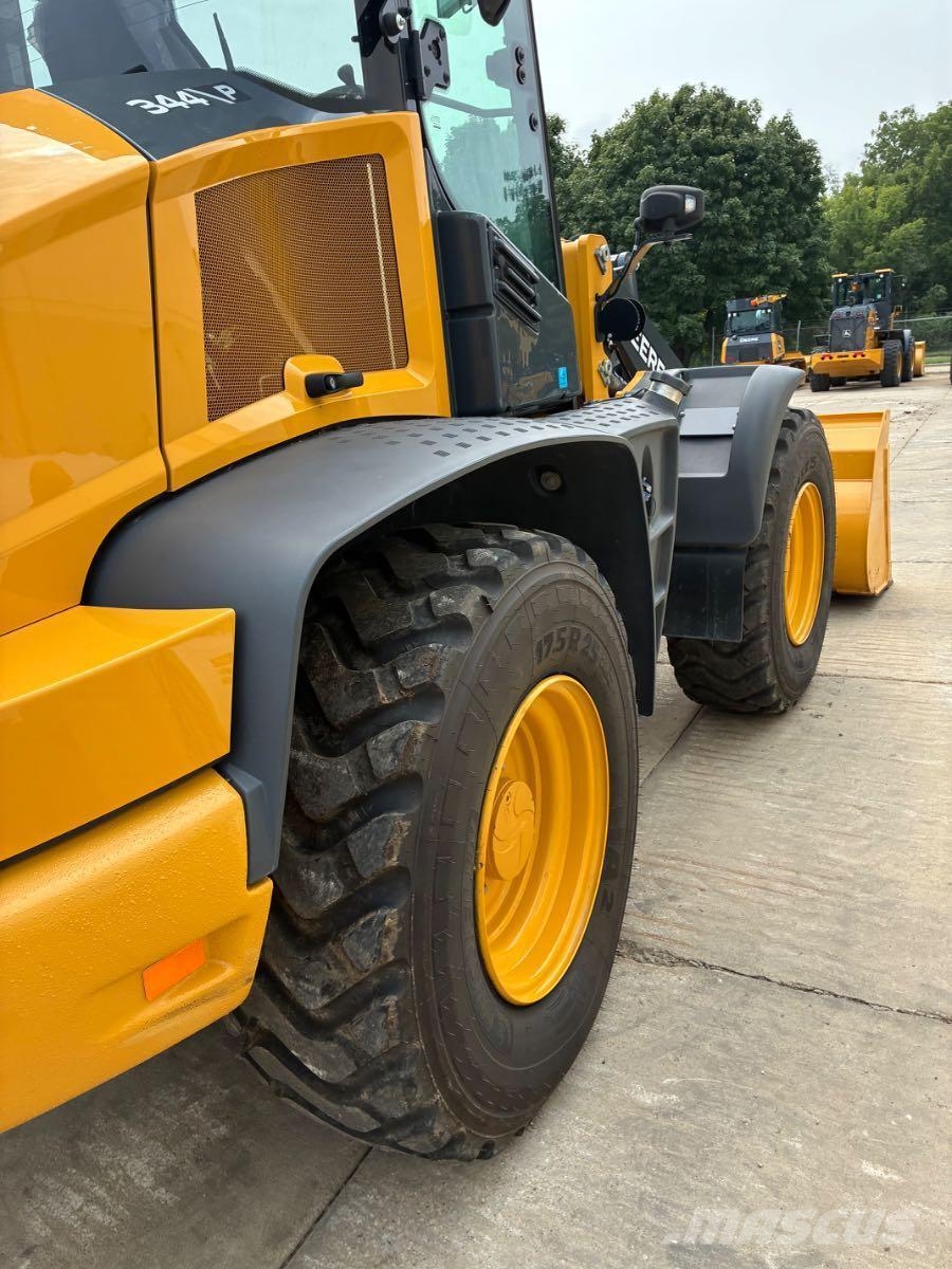 John Deere 344 P Miniladers