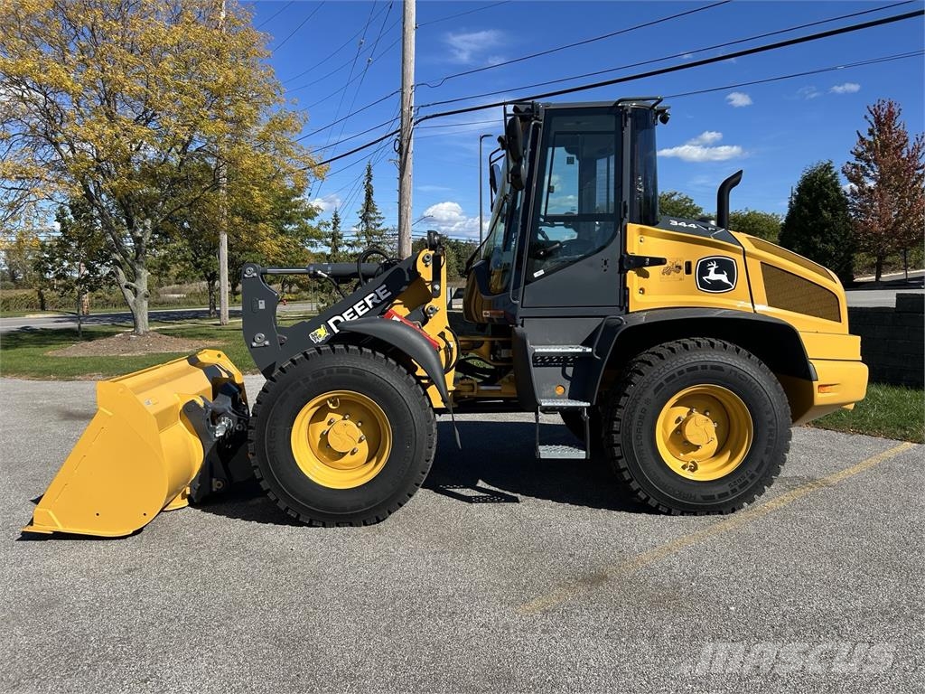 John Deere 344 P 小型裝載機