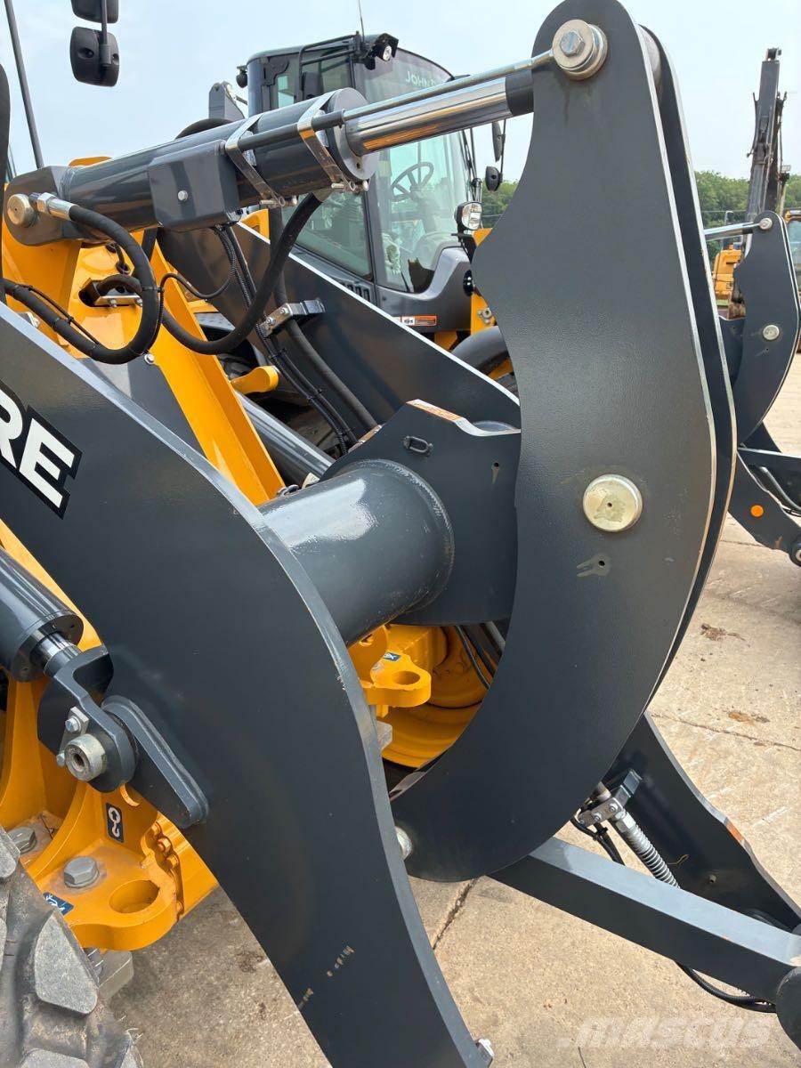 John Deere 344 P Miniladers