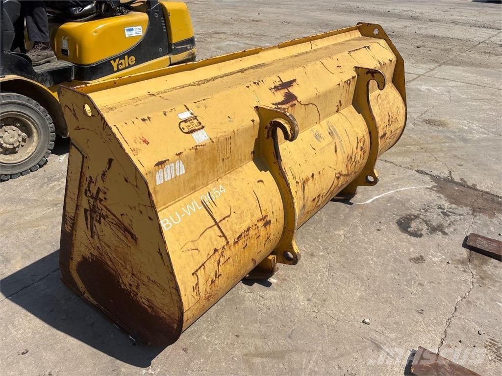 John Deere 344L Mini iekrāvēji