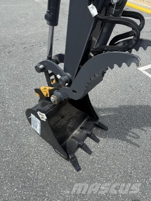John Deere 35 P Mini rýpadla < 7t