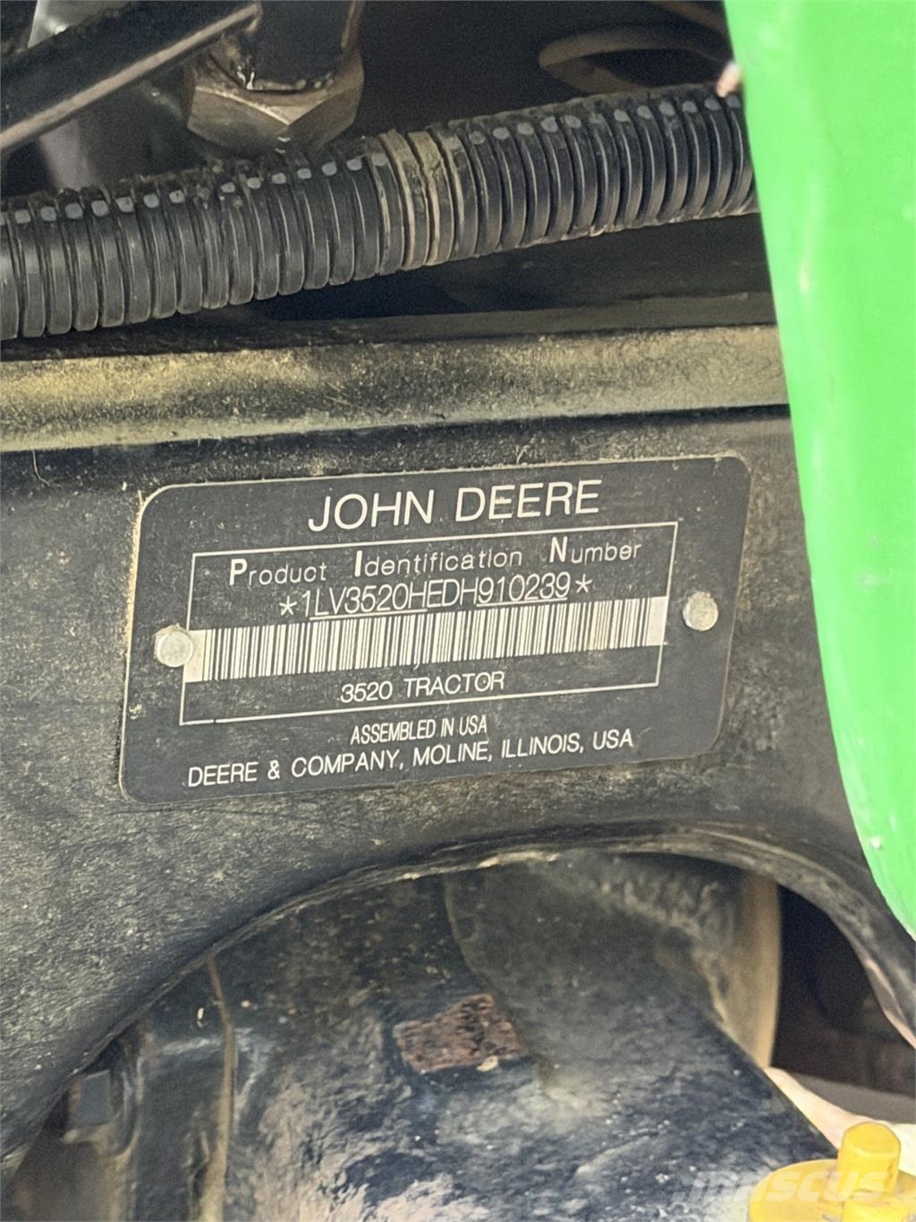 John Deere 3520 Коммунальные тракторы