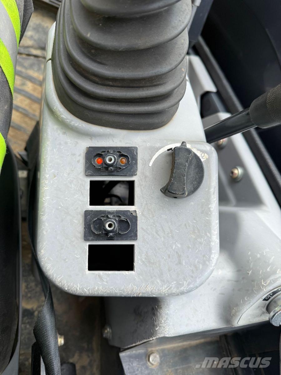 John Deere 35G حفارات صغيرة أقل من 7 طن (حفارات صغيرة)