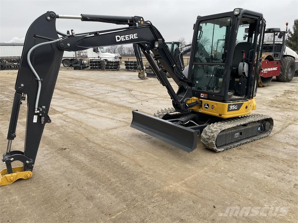 John Deere 35G Miniescavatori