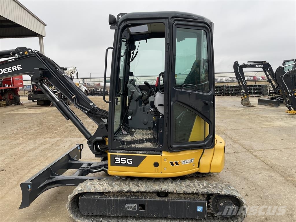 John Deere 35G Miniescavatori