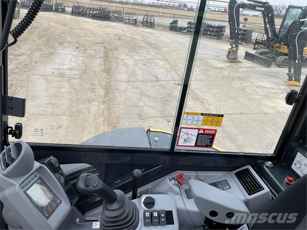 John Deere 35G Miniescavatori