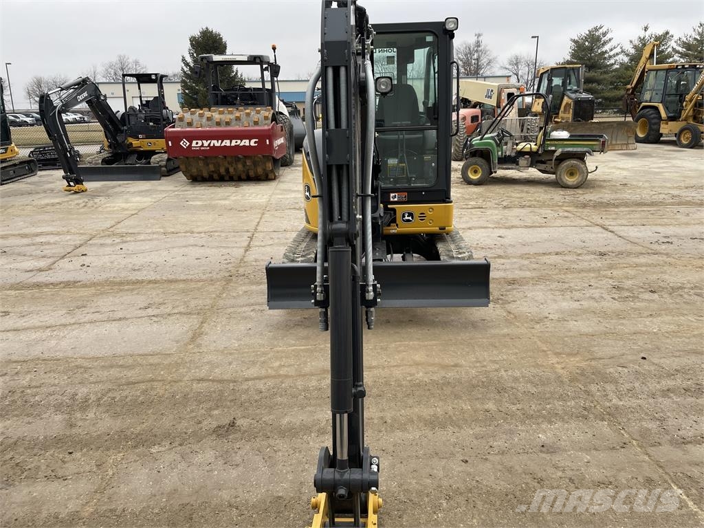 John Deere 35G Miniescavatori