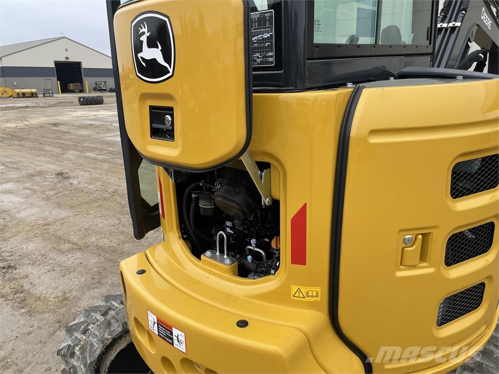 John Deere 35G Miniescavatori