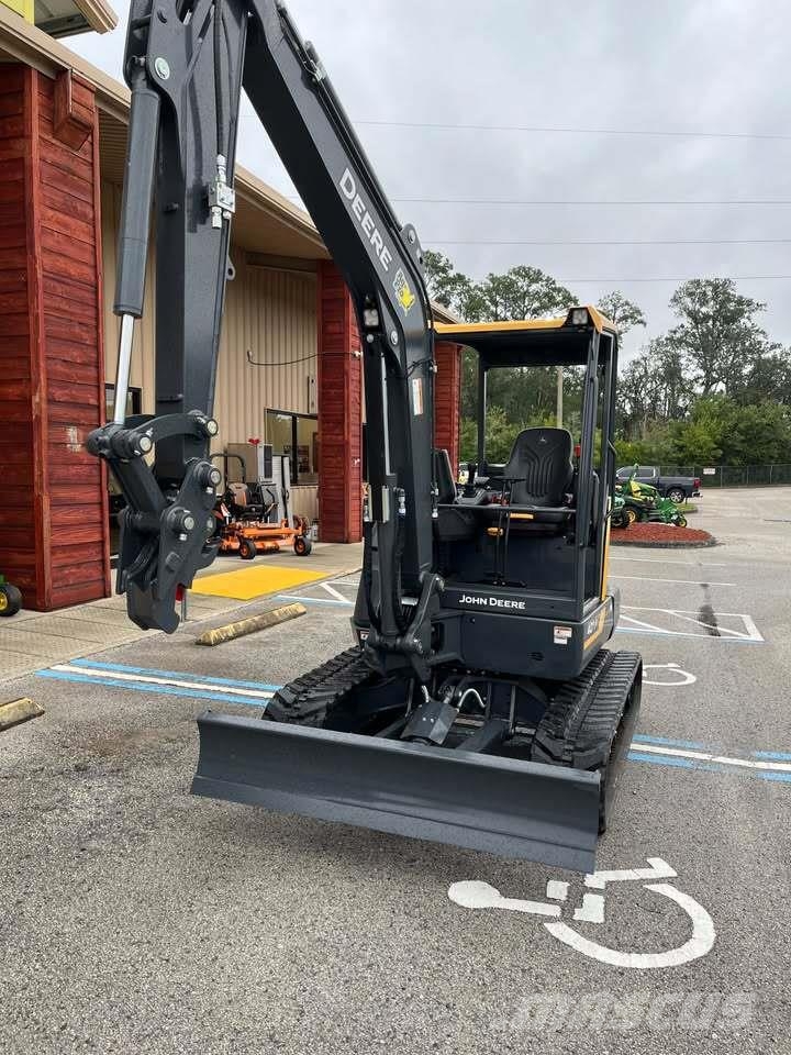 John Deere 40 P Mini excavators < 7t