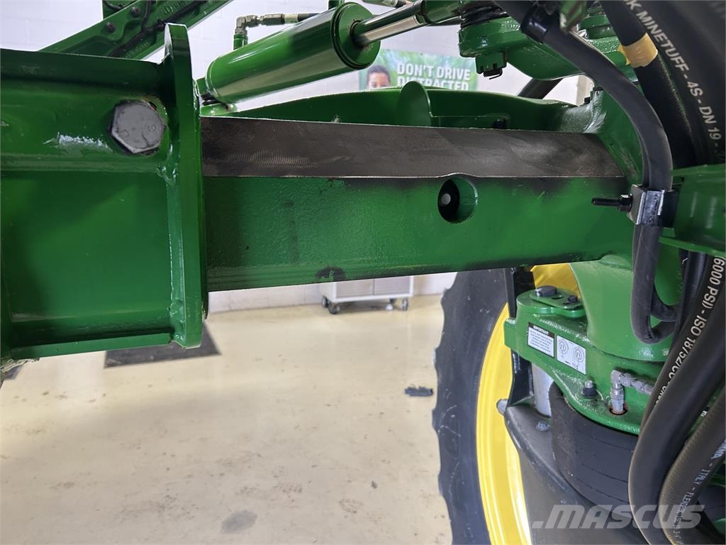 John Deere 400R Haagispritsid