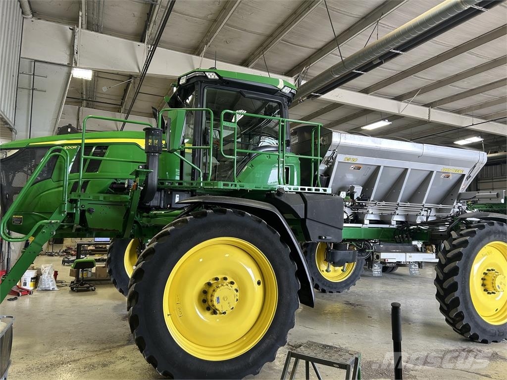 John Deere 400R Haagispritsid