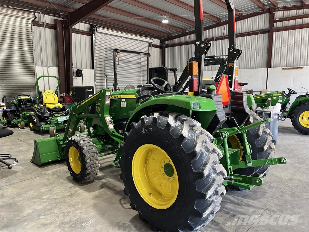 John Deere 4044M Traktori