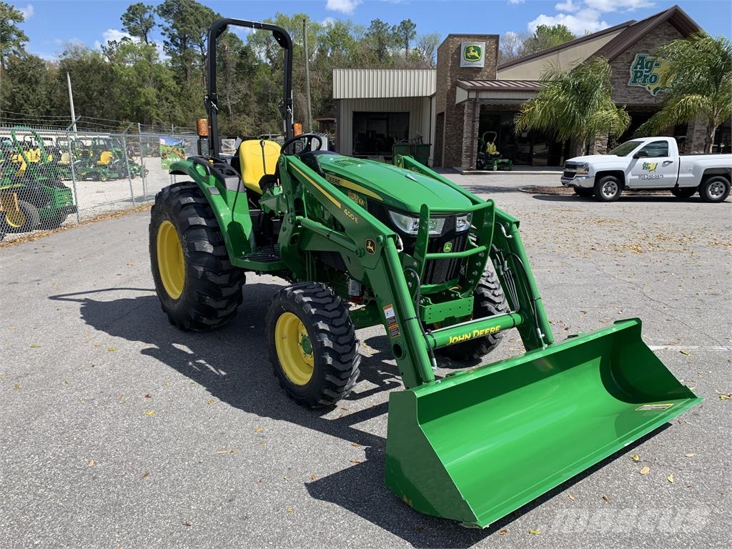 John Deere 4044M 소형 트랙터