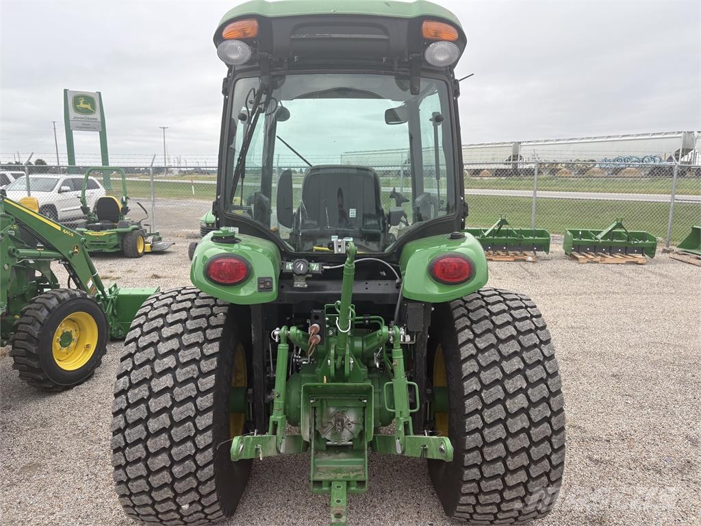 John Deere 4066R 트랙터