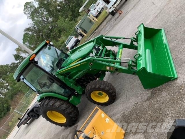 John Deere 4066R Трактори