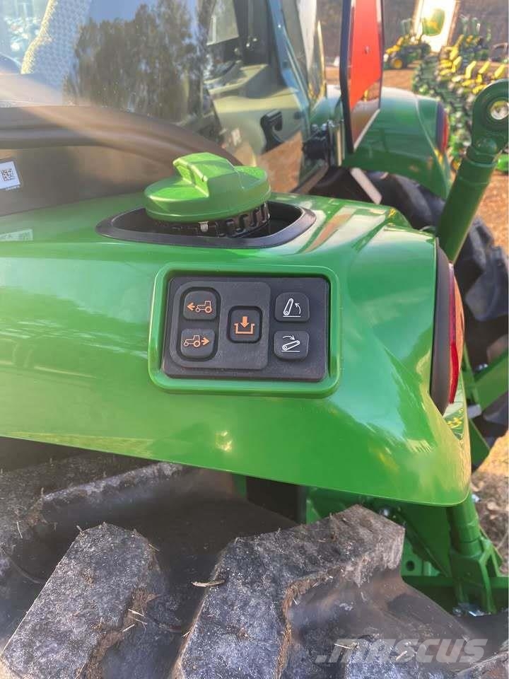 John Deere 4075R Трактори