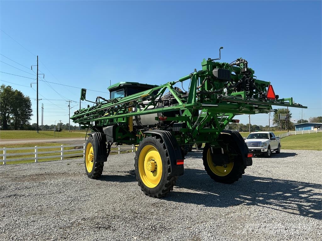 John Deere 408R Прикачни пръскачки