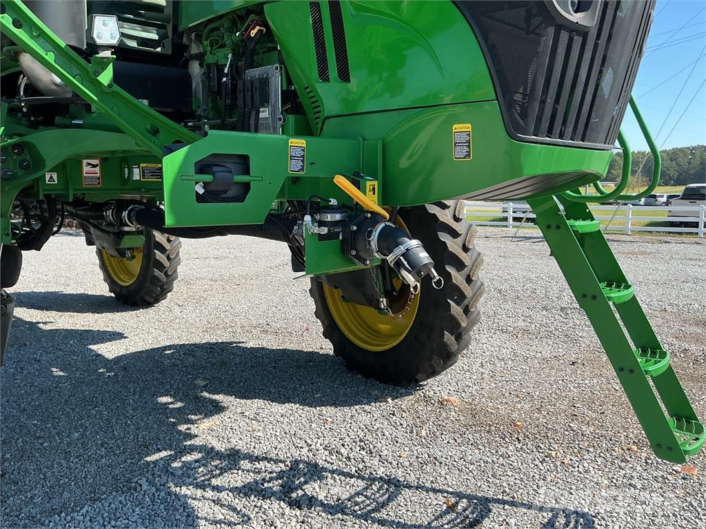 John Deere 408R Прикачни пръскачки
