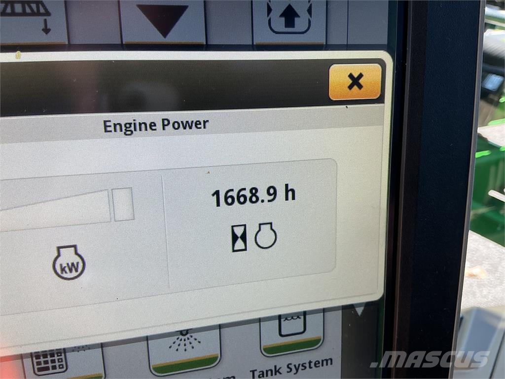 John Deere 408R Прикачни пръскачки