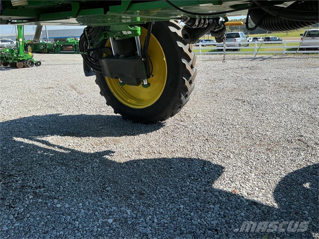 John Deere 408R Прикачни пръскачки