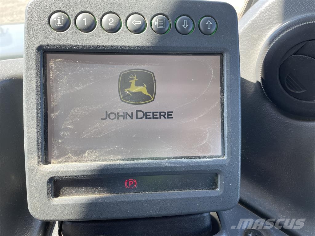 John Deere 410E Articulated Haulers