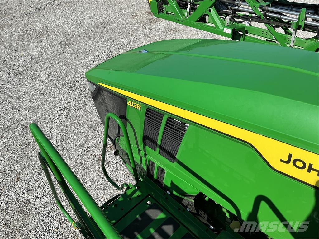 John Deere 412R Ťahané postrekovače