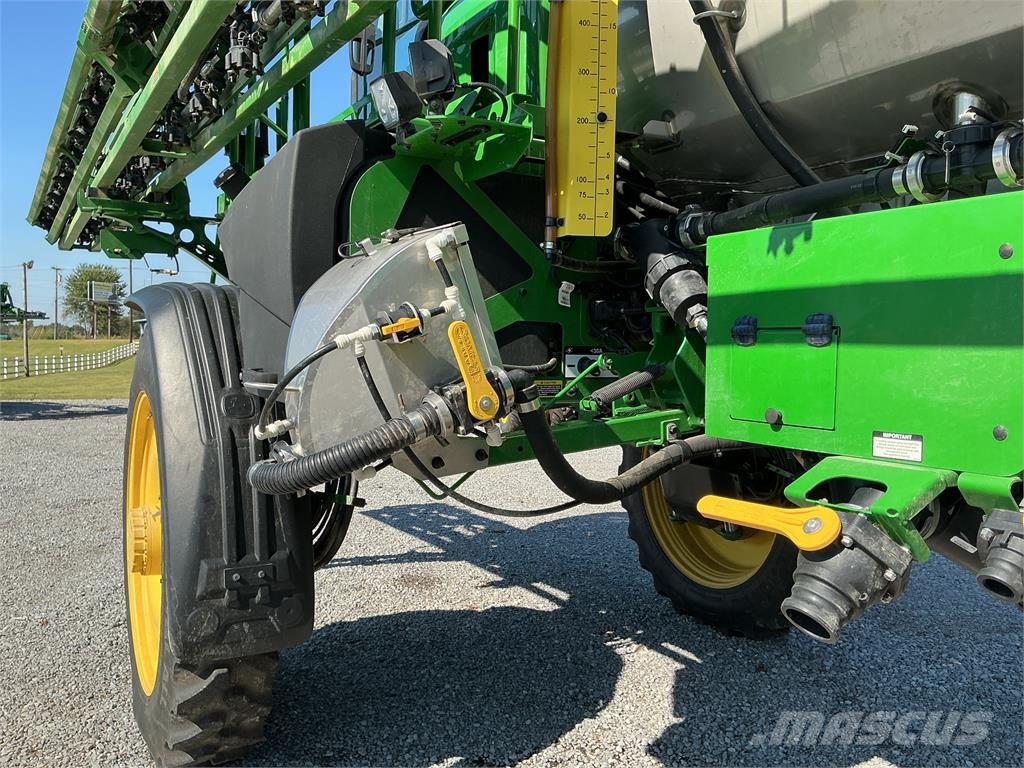 John Deere 412R Ťahané postrekovače