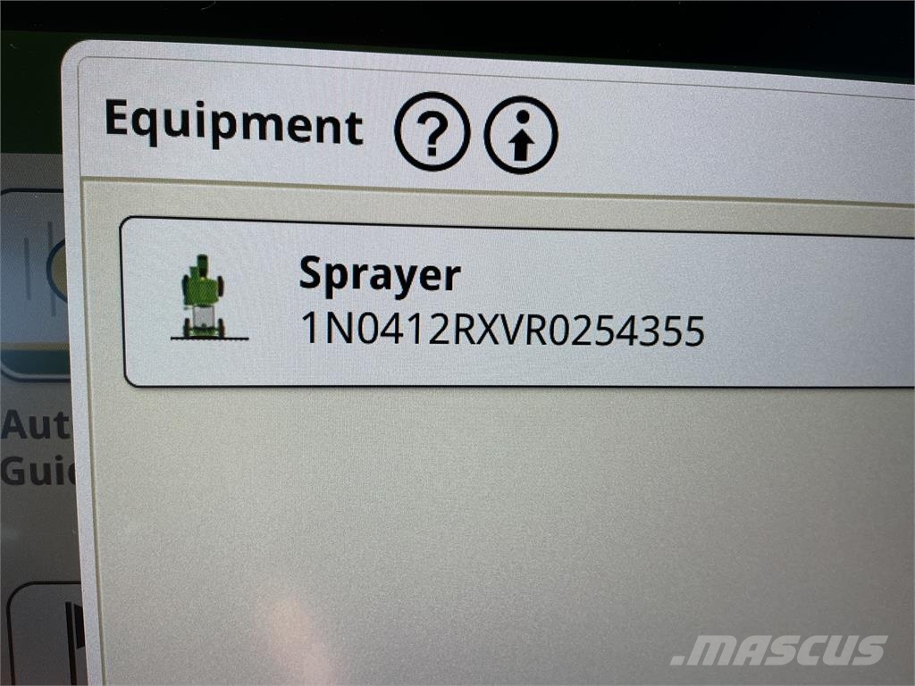 John Deere 412R Ťahané postrekovače