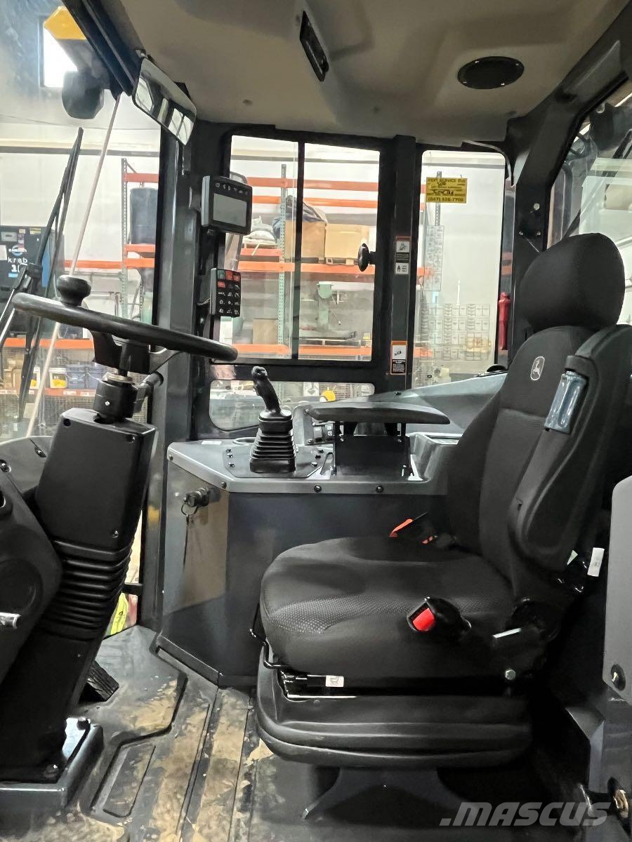 John Deere 444 G Radlader