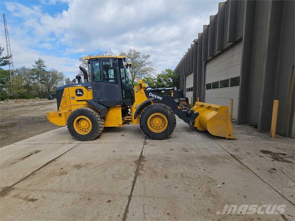 John Deere 444 G Radlader