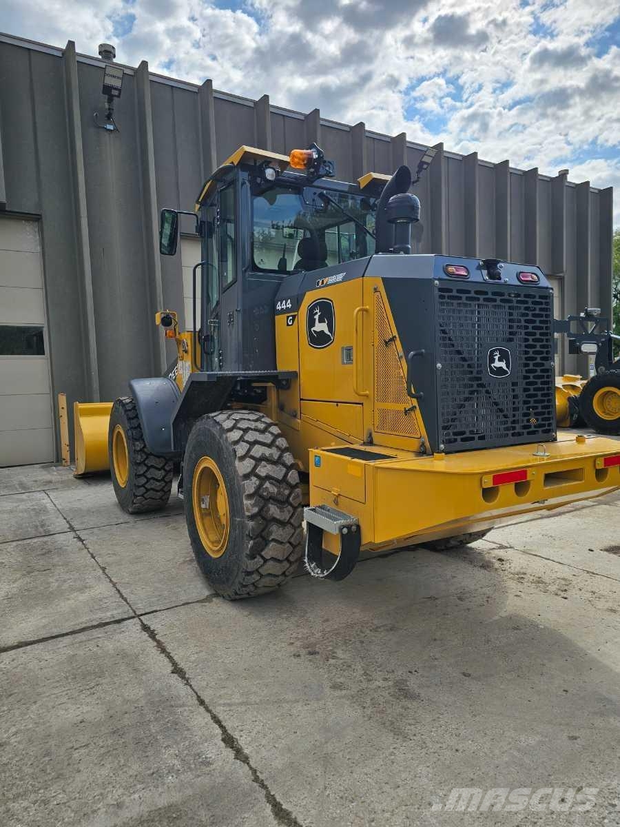 John Deere 444 G Radlader