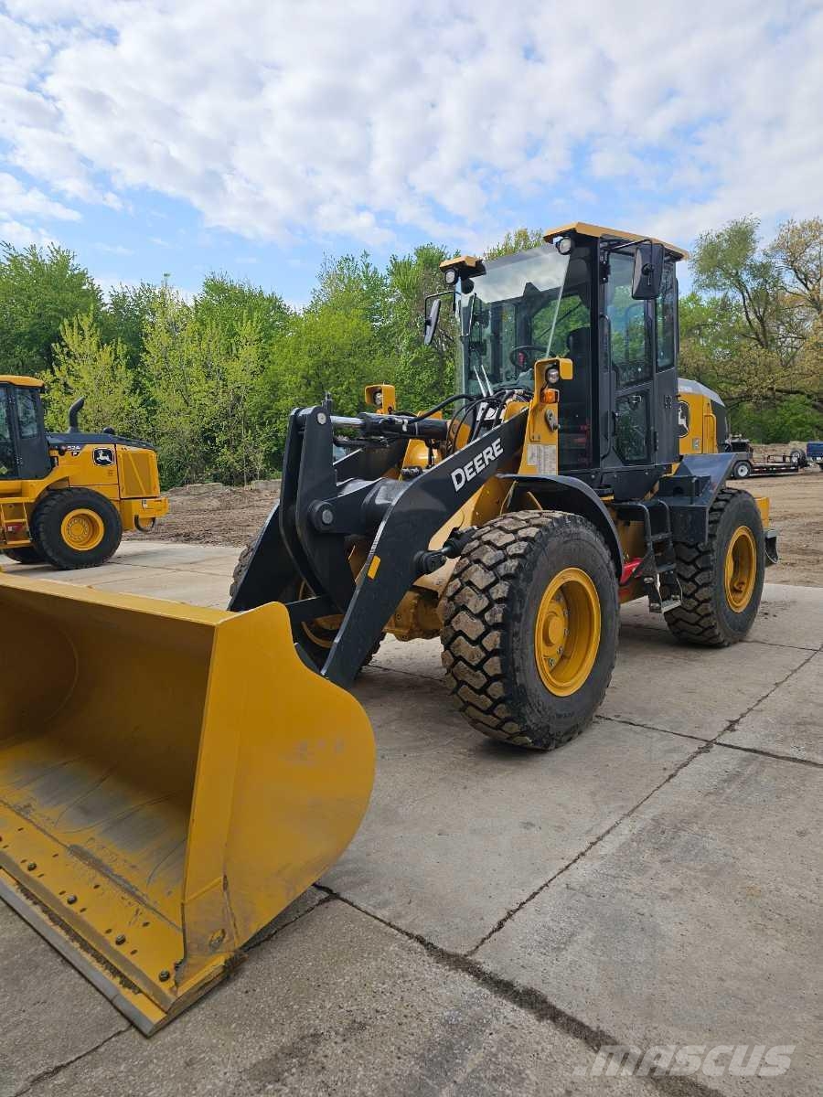 John Deere 444 G Radlader