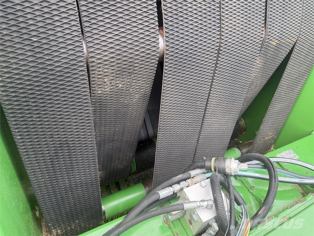 John Deere 450E 圆捆打捆机