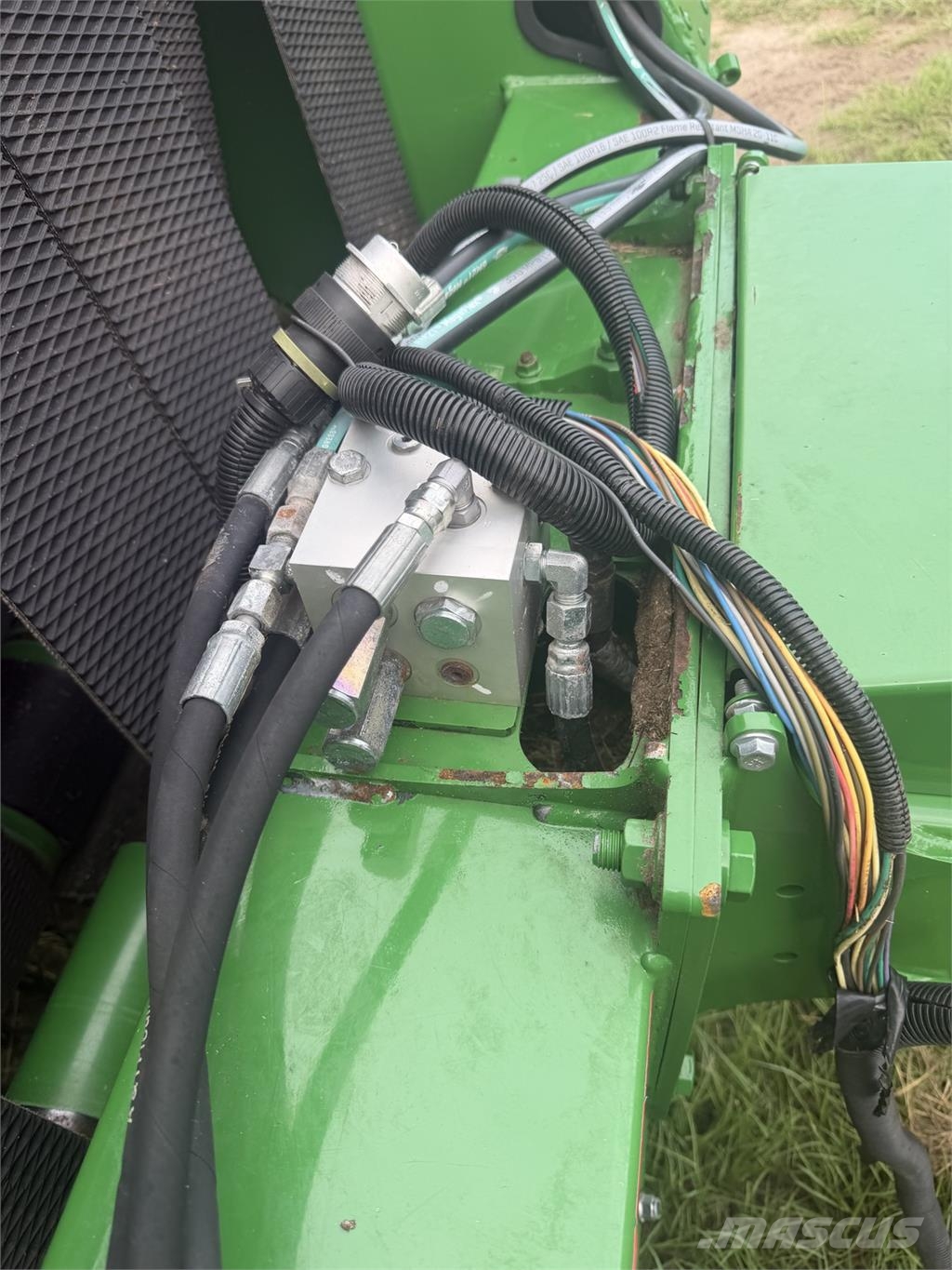 John Deere 450E 圆捆打捆机