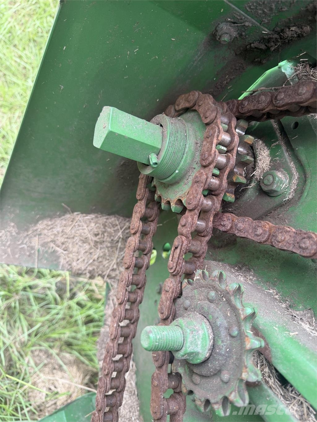 John Deere 450E 圆捆打捆机
