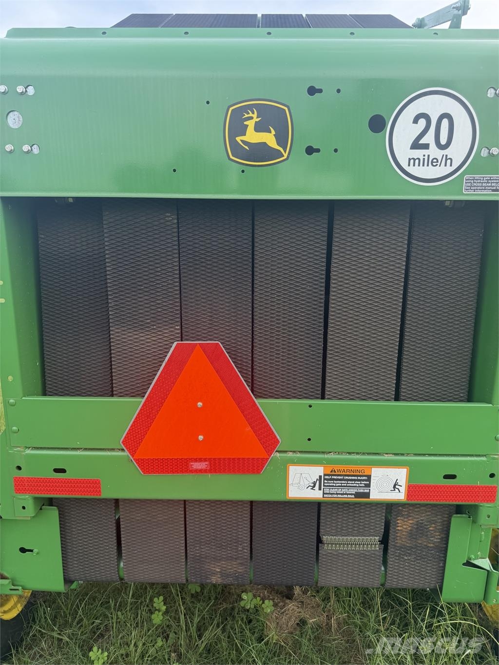 John Deere 450E 圆捆打捆机