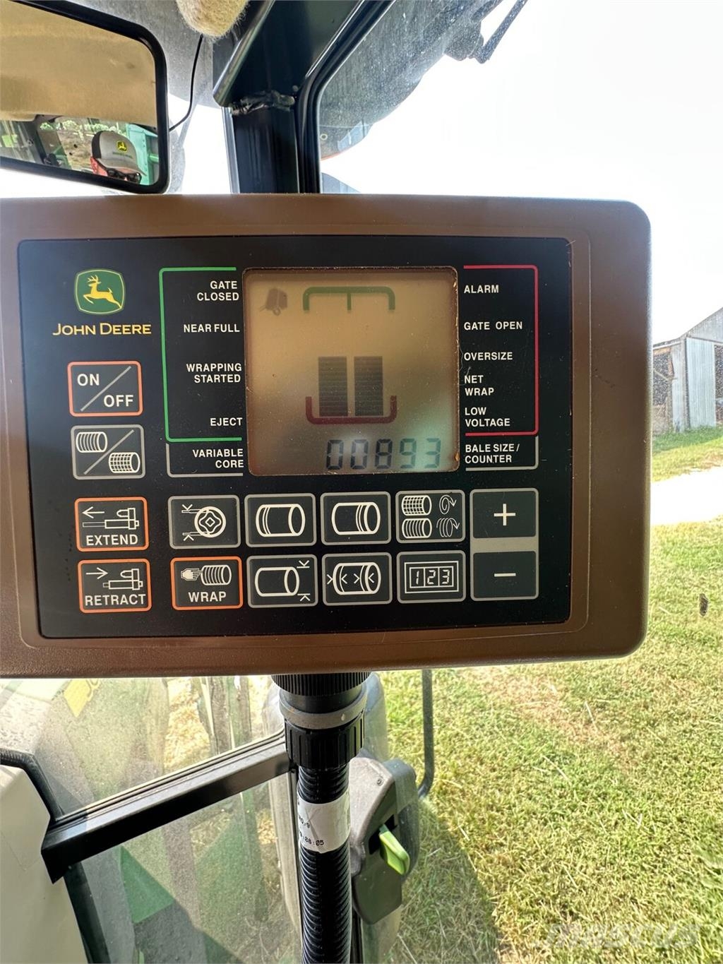 John Deere 450M Rundballe-pressere